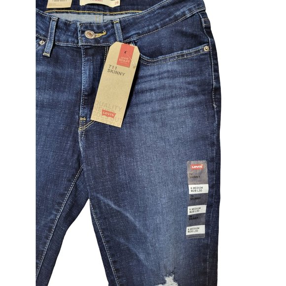 Levi's 711 Distressed Dark Wash Skinny Jeans size 28/6, NWT - Picture 3 of 6
